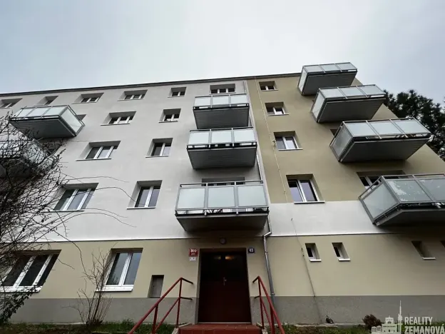 Pronájem bytu 3+1, Praha - Podolí, Dvorecká, 68 m2
