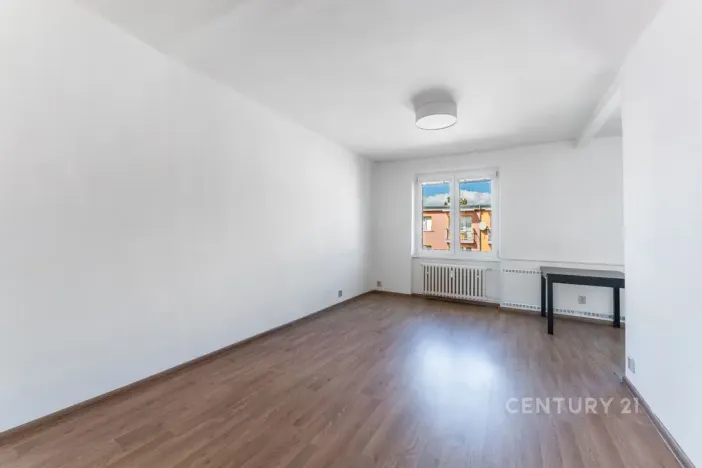 Pronájem bytu 2+kk, Praha - Hloubětín, Zelenečská, 55 m2