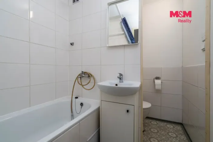 Prodej bytu 1+kk, Hradec Králové - Nový Hradec Králové, Jana Masaryka, 35 m2