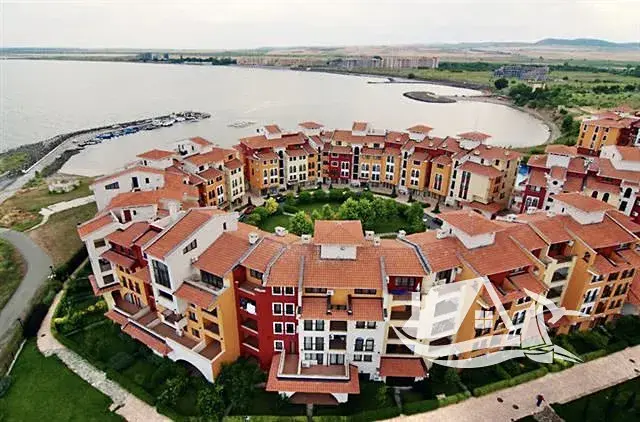 Prodej bytu 3+kk, Acheloj, Bulharsko, 88 m2