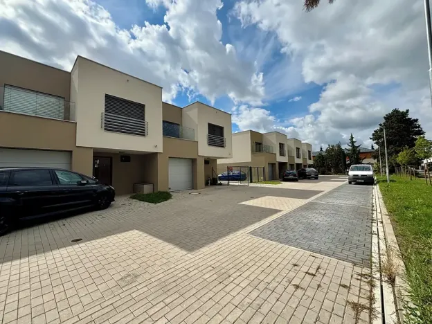 Prodej rodinného domu, Praha - Písnice, Ke kašně, 135 m2