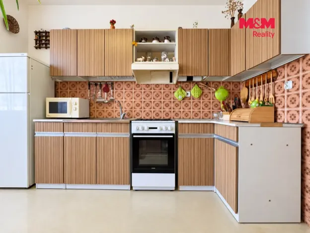 Prodej bytu 3+1, Prostějov - Vrahovice, sídl. Svornosti, 91 m2