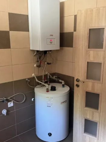 Pronájem bytu 2+kk, Ostrov, 70 m2