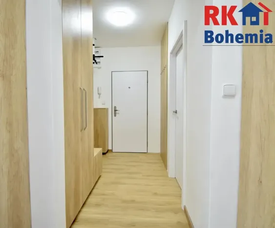 Pronájem bytu 3+1, Praha - Modřany, Mladenovova, 75 m2
