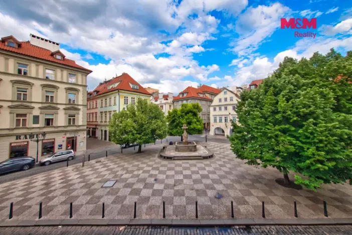 Prodej bytu 2+kk, Praha - Staré Město, Uhelný trh, 61 m2