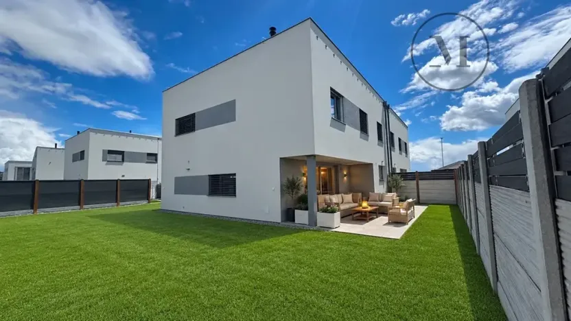 Prodej rodinného domu, Roudné, Za Dvořáků, 143 m2