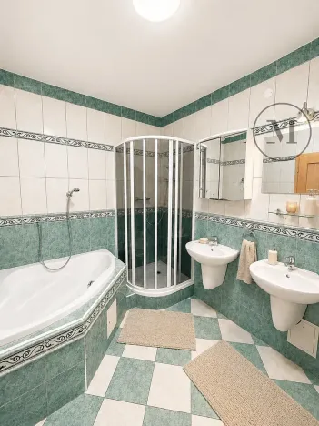 Prodej rodinného domu, České Budějovice, Plavská, 182 m2
