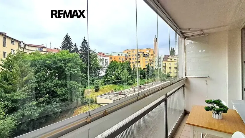 Pronájem bytu 3+1, Praha - Košíře, Plzeňská, 76 m2