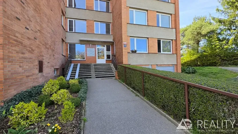 Pronájem bytu 3+1, Praha - Dejvice, Krohova, 76 m2