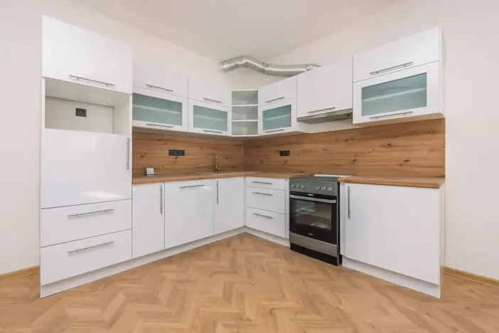 Prodej bytu 4+kk, Chrudim, Resselovo náměstí, 167 m2