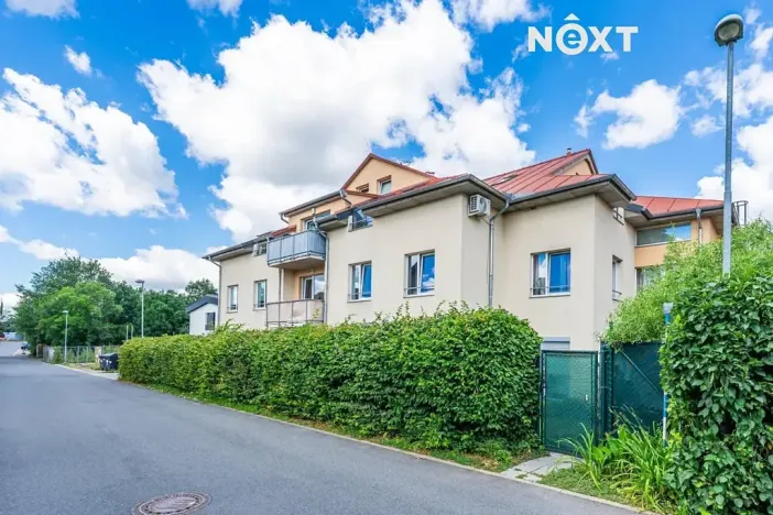 Pronájem bytu 2+kk, Praha, Nad statkem, 72 m2
