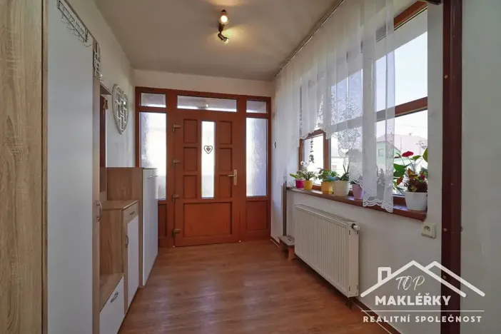 Prodej rodinného domu, Zásmuky, Sladkovského, 186 m2
