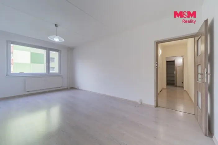 Prodej bytu 2+1, Karlovy Vary, Úvalská, 63 m2
