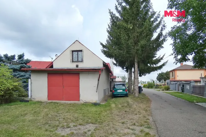 Pronájem bytu 2+1, Chotusice, 66 m2