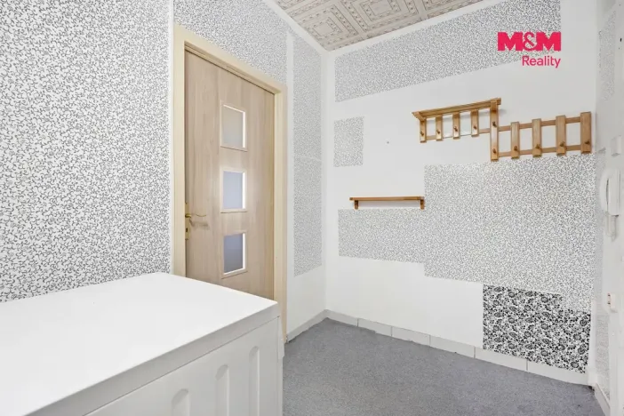 Prodej bytu 1+kk, Ústí nad Labem - Krásné Březno, U Pivovarské zahrady, 31 m2