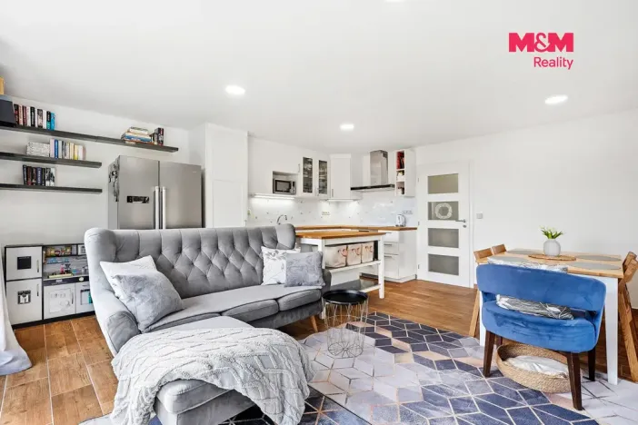Prodej rodinného domu, Dymokury - Černá Hora, 75 m2