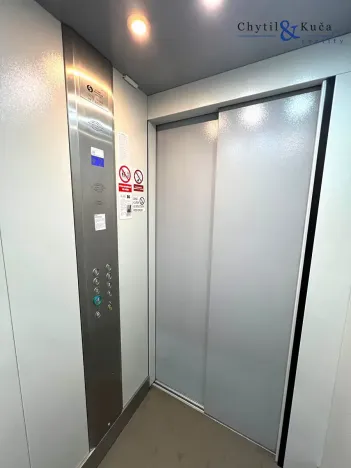 Pronájem bytu 2+kk, Olomouc, Janského, 55 m2