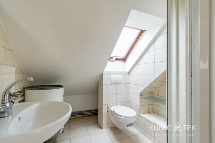 Pronájem bytu 2+kk, Tábor, Sezimova, 66 m2