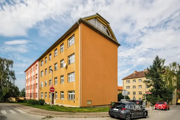 Pronájem bytu 2+kk, Tábor, Sezimova, 66 m2
