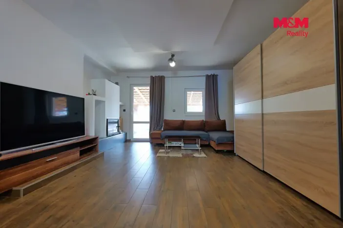 Prodej obchodního prostoru, Vranovice-Kelčice - Kelčice, 140 m2