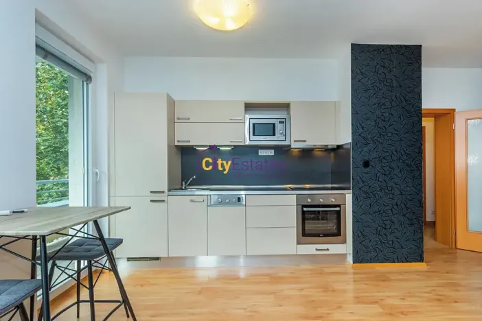 Prodej bytu 2+kk, Praha - Zličín, Sazovická, 61 m2