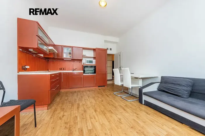 Prodej bytu 2+kk, Praha - Košíře, Vrchlického, 49 m2