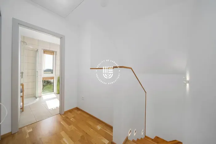 Prodej rodinného domu, Praha - Kolovraty, 120 m2