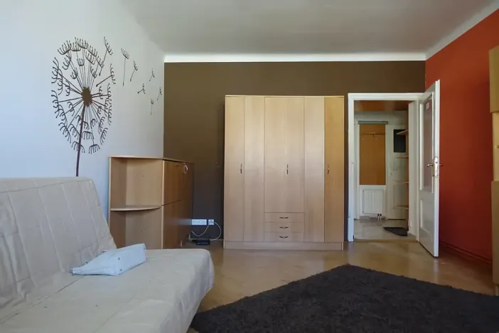 Pronájem bytu 1+1, Brno, Slatinská, 48 m2