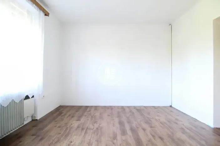 Prodej vícegeneračního domu, Jesenice, 383 m2