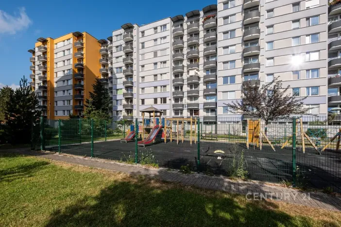 Prodej bytu 3+1, České Budějovice - České Budějovice 2, Netolická, 67 m2