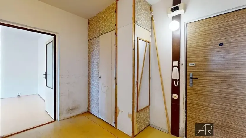 Prodej bytu 2+1, Praha - Kamýk, Šatrova, 52 m2