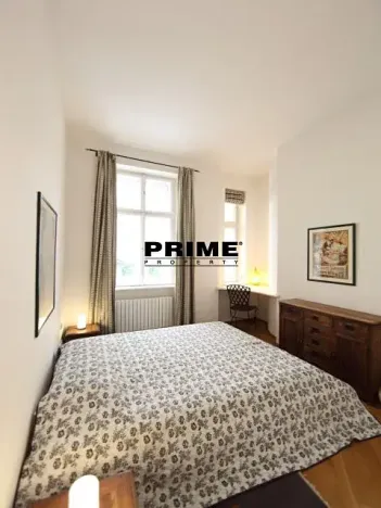 Pronájem bytu 3+1, Praha - Nové Město, Odborů, 80 m2