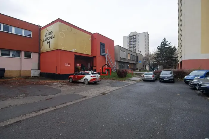 Prodej obchodního prostoru, Orlová, Masarykova třída, 1570 m2