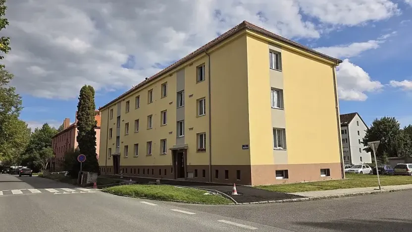 Prodej bytu 2+kk, Rožmitál pod Třemšínem, Komenského, 50 m2