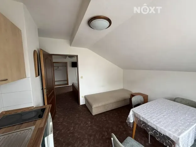 Pronájem bytu 2+kk, Vrchlabí, Na valech, 28 m2