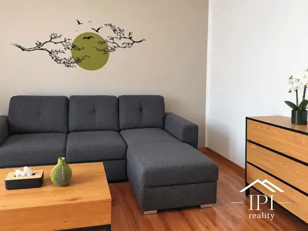 Pronájem bytu 2+1, Děčín, Liliová, 56 m2