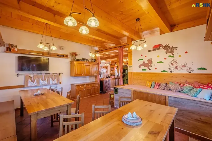 Prodej restaurace, Deštné v Orlických horách, 751 m2