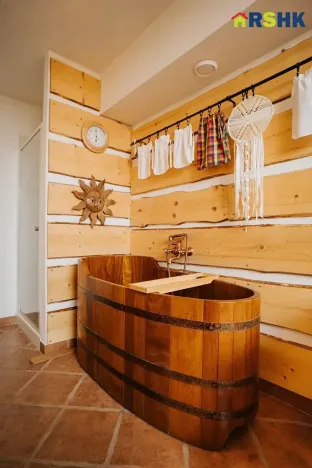 Prodej restaurace, Deštné v Orlických horách, 751 m2