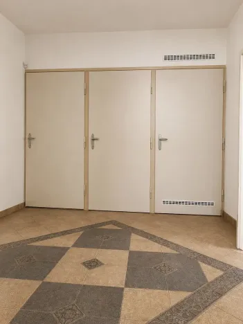 Prodej bytu 4+1, Hradec Králové - Pražské Předměstí, Drahoňovského, 123 m2