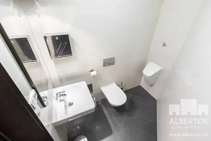 Pronájem kanceláře, Praha - Nové Město, Horská, 35 m2