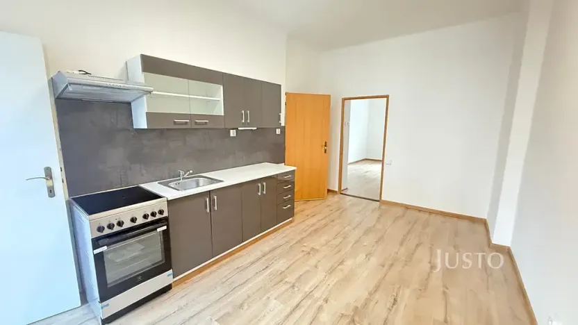 Pronájem bytu 2+1, Děčín, Plzeňská, 80 m2