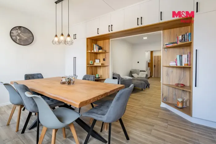 Prodej bytu 3+1, Hluboká nad Vltavou, Nerudova, 66 m2