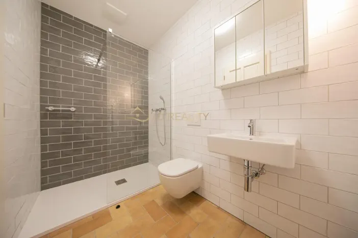 Pronájem bytu 1+1, Olomouc, Šemberova, 30 m2
