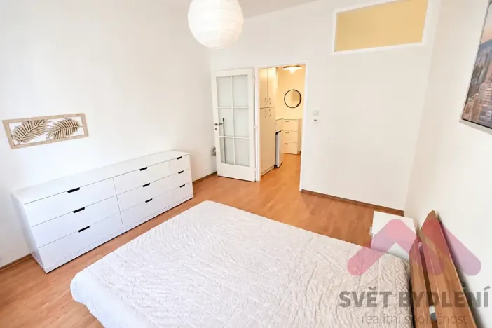 Pronájem bytu 1+kk, Praha - Staré Město, Konviktská, 30 m2