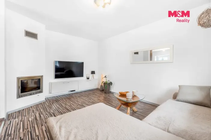 Prodej rodinného domu, Tanvald, Poštovní, 179 m2