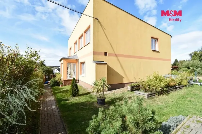 Prodej rodinného domu, Bochov, Okružní, 340 m2