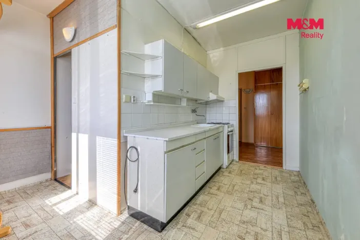Prodej bytu 1+1, Třemošná, Sídliště, 40 m2