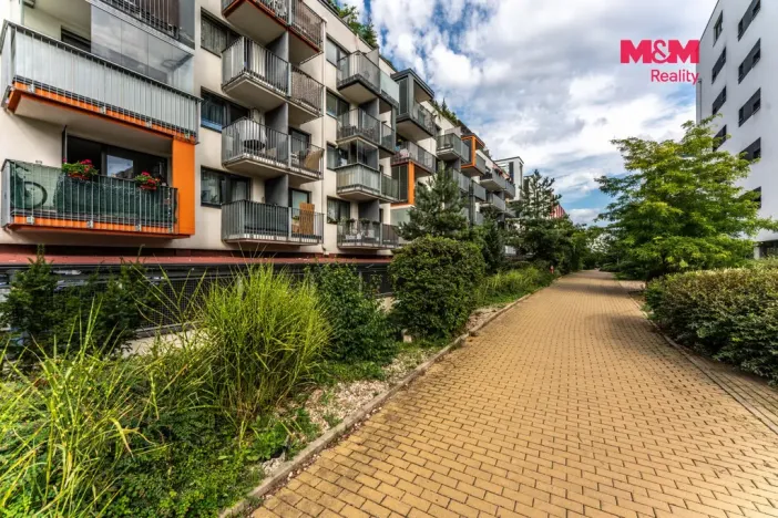 Prodej bytu 1+kk, Praha - Střížkov, Zakšínská, 29 m2