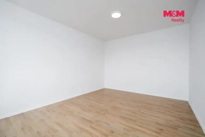 Prodej bytu 1+1, Ústí nad Labem, Kmochova, 33 m2