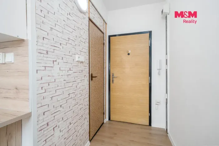 Prodej bytu 1+1, Ústí nad Labem, Kmochova, 33 m2